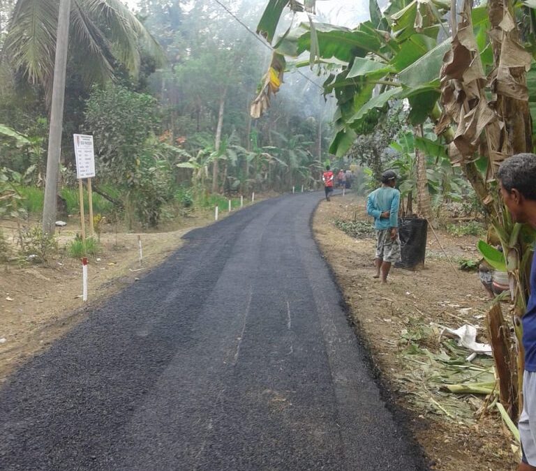 Pembangunan Jalan Dusun Bojongmeros