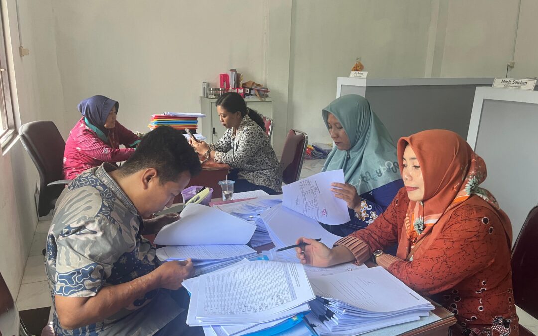 Monitoring dan Evaluasi Kegiatan APBDES Tahap 2 Desa Pahonjean